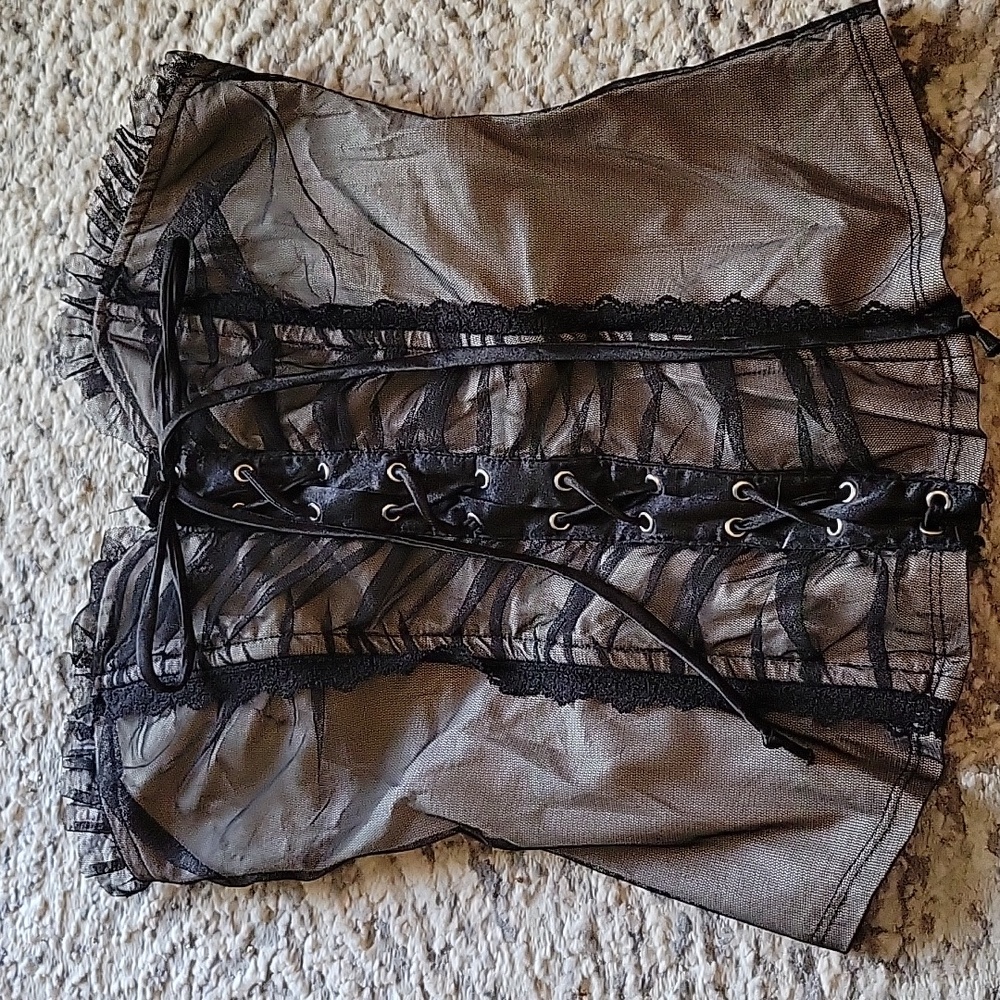 Vintage Y2K Charlotte Russe Lace Corset Top Size Small